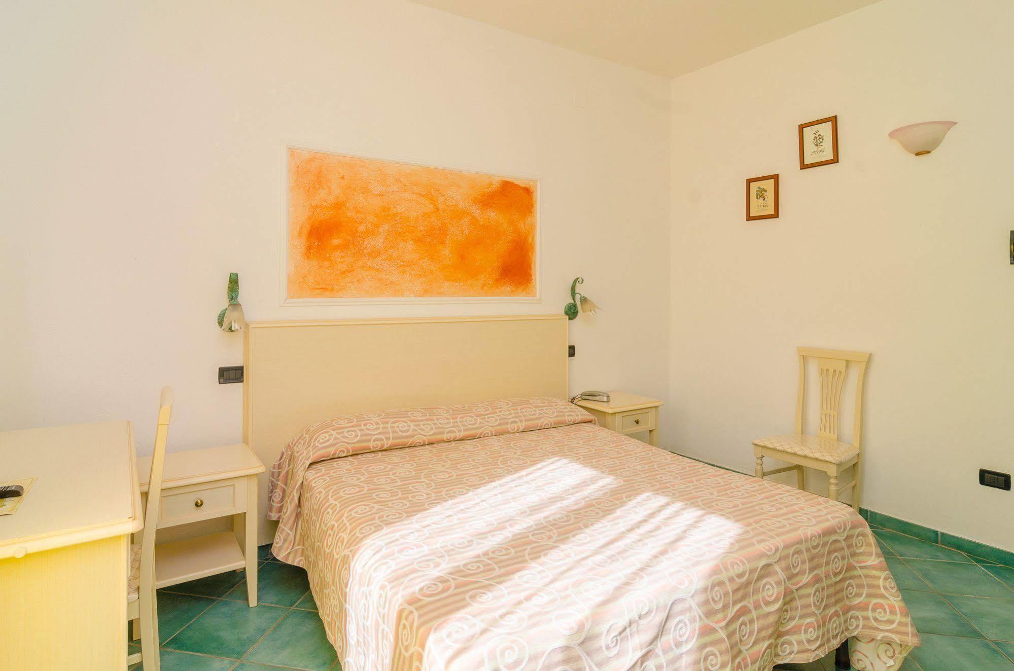 Hotel Aragonese Ischia Luaran gambar