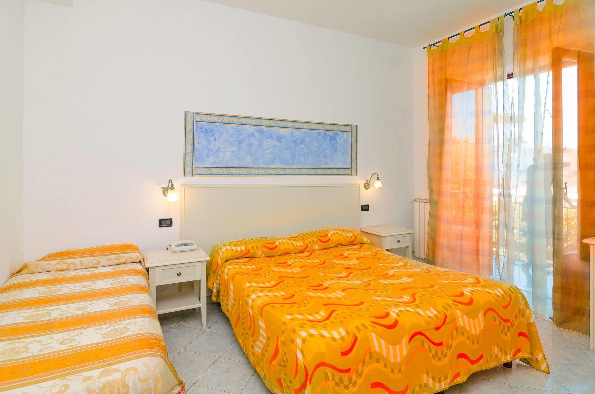 Hotel Aragonese Ischia Luaran gambar