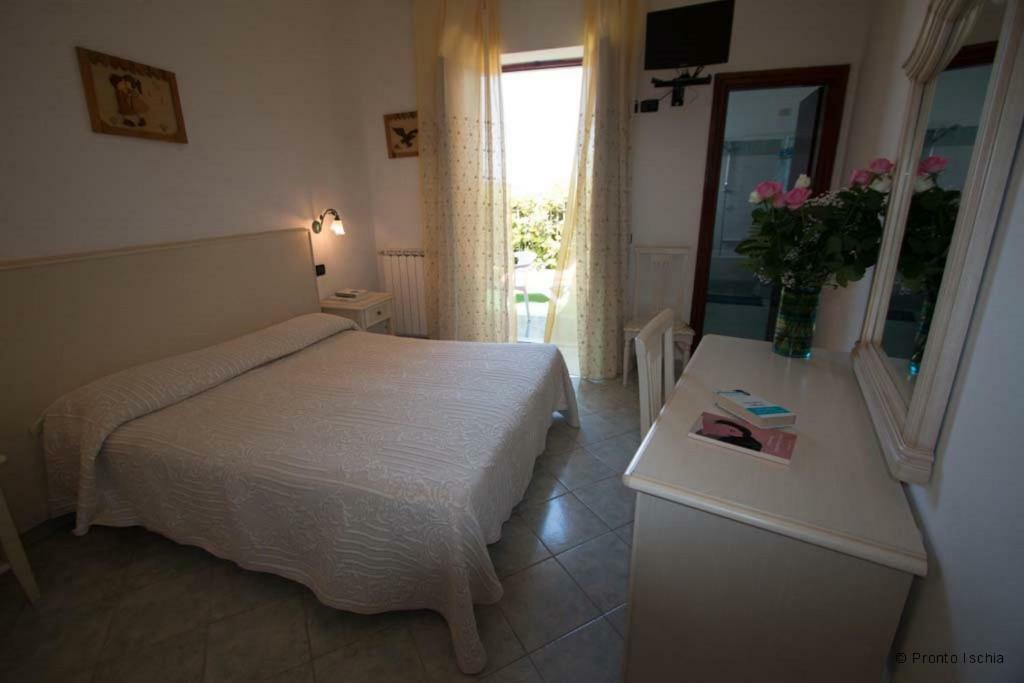 Hotel Aragonese Ischia Luaran gambar