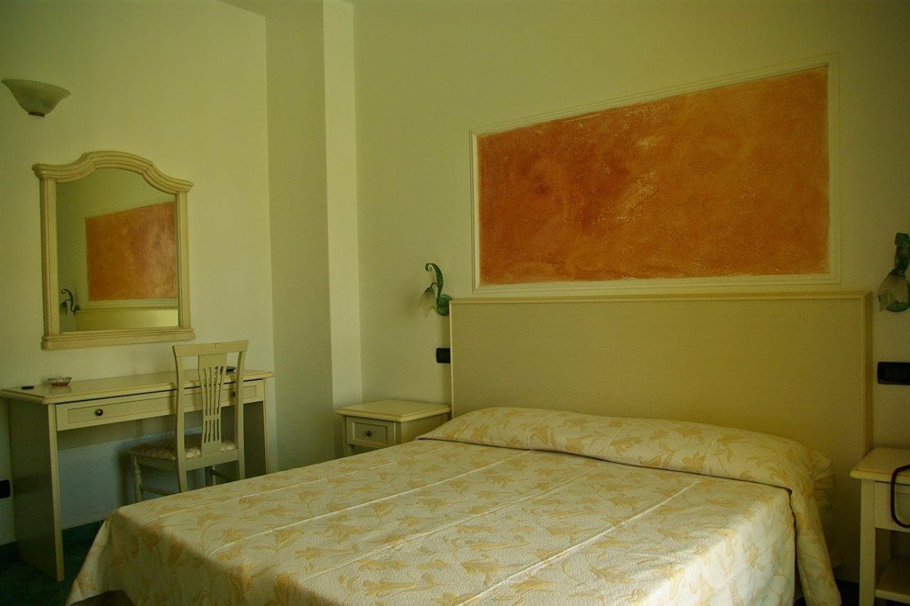 Hotel Aragonese Ischia Luaran gambar